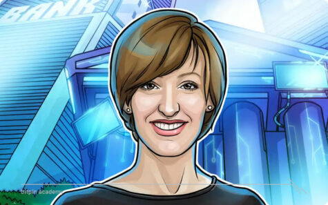 Caitlin long کیست؟
