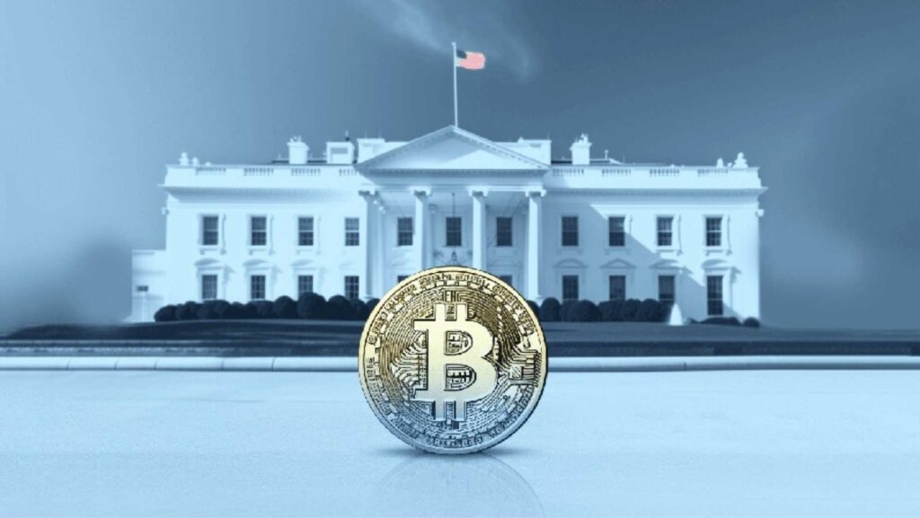 رئیس جمهور آمریکا: بیت کوین فشار را از روی دلار آمریکا برمی دارد