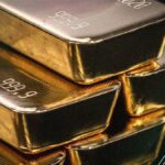 دلیل سقوط قیمت طلا در این روزهای تشدید جنگ چیست؟ بخریم یا صبر کنیم؟